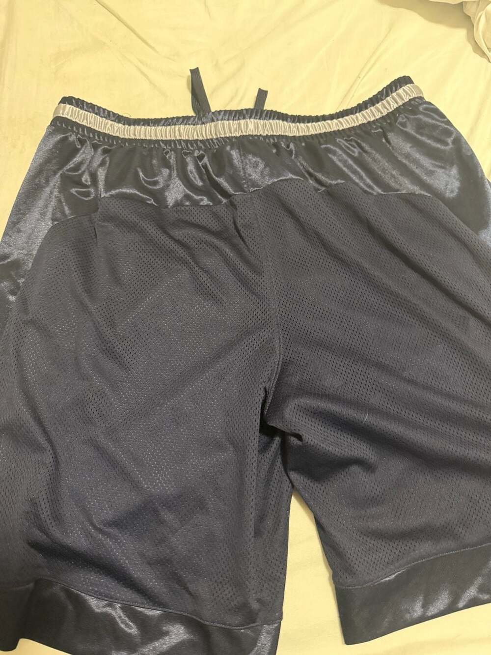 AND1 Men's All Court Mesh Basketball Shorts Black and Navy - Picture 4 of 5